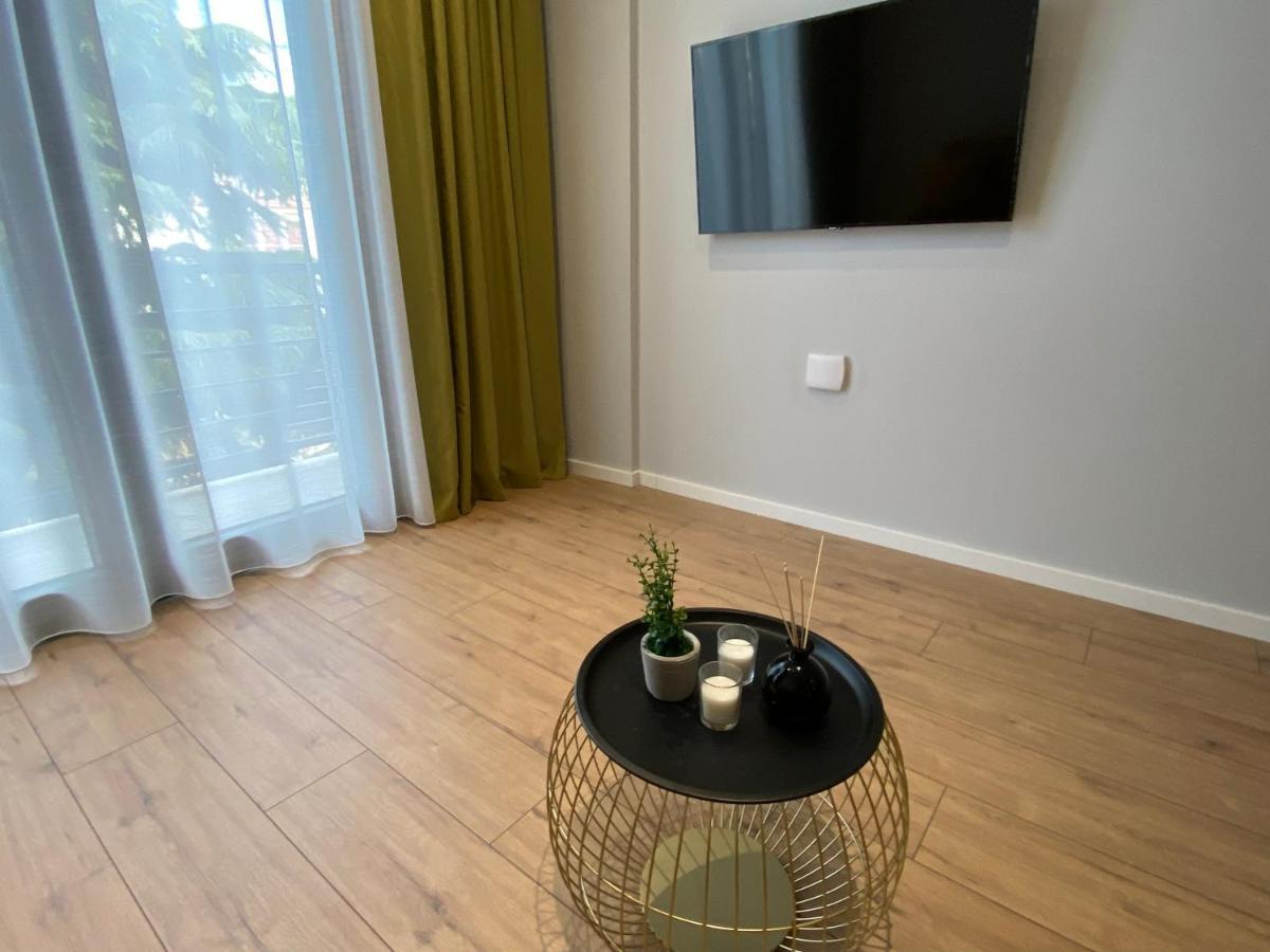 Brand New Apts Located At The City'S Main Square-100 Mbs Wifi Durrës Exterior foto